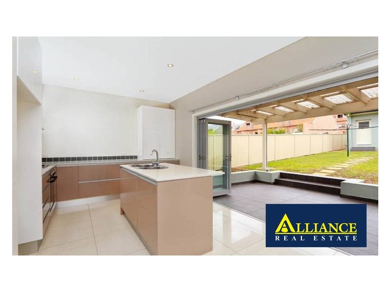 37 Springfield Road, Padstow NSW 2211