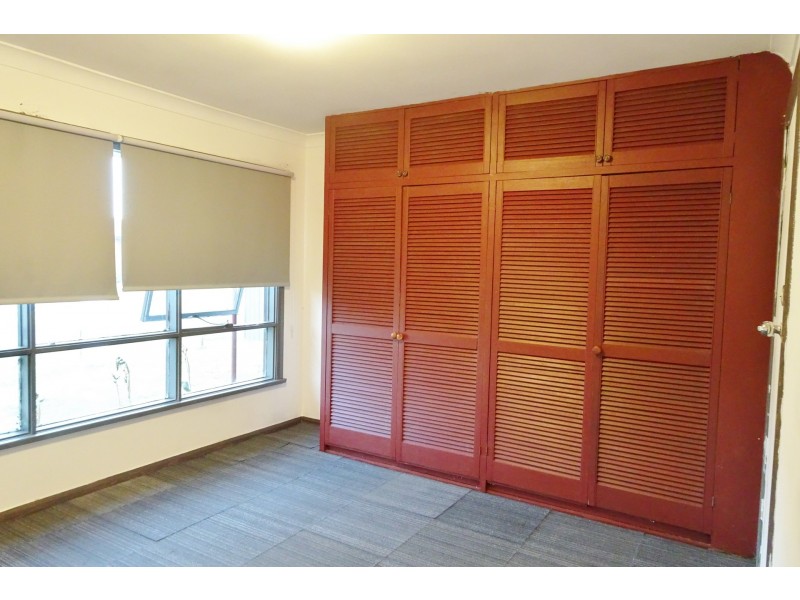 25 Armentieres Avenue, Milperra NSW 2214