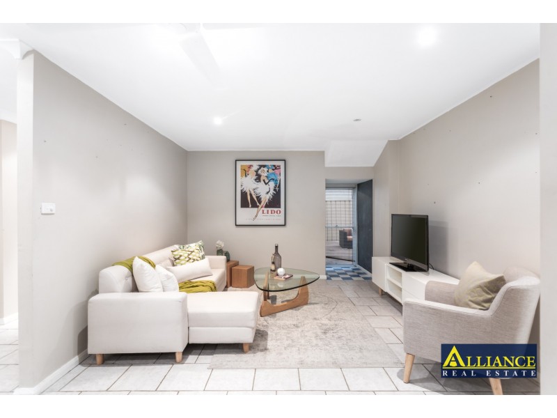 6 Ruthven Avenue, Milperra NSW 2214