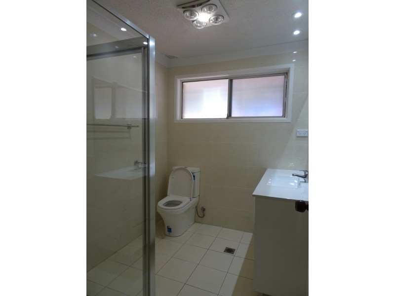 10 Ganmain Crescent, Milperra NSW 2214