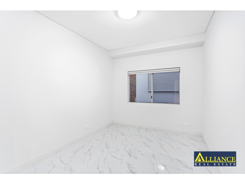 2/108 Sherwood Street, Revesby NSW 2212