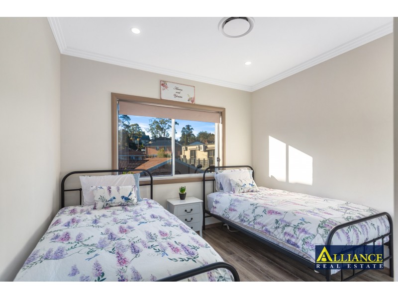 6 Samoa Avenue, Picnic Point NSW 2213