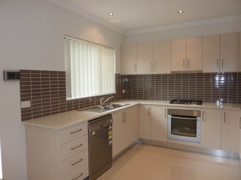 2/34 Eddie Avenue, Panania NSW 2213