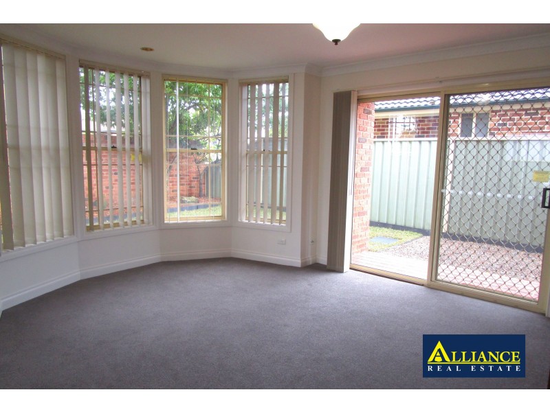 694 Henry Lawson Drive, Picnic Point NSW 2213