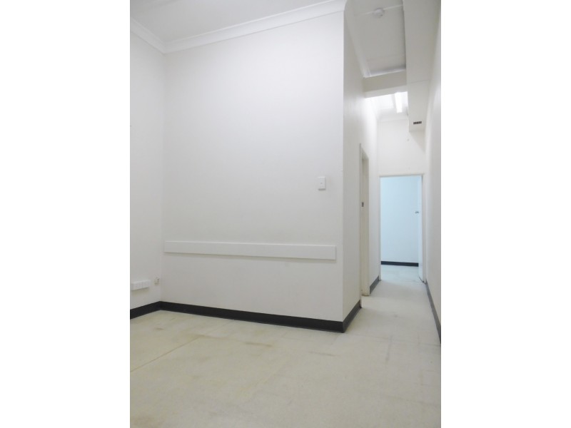 2/14 Marco Avenue, Revesby NSW 2212