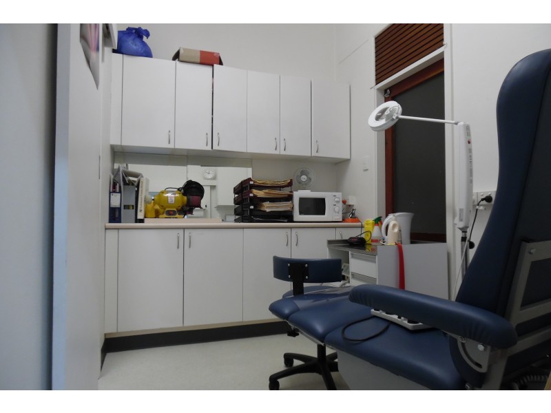 2/14 Marco Avenue, Revesby NSW 2212