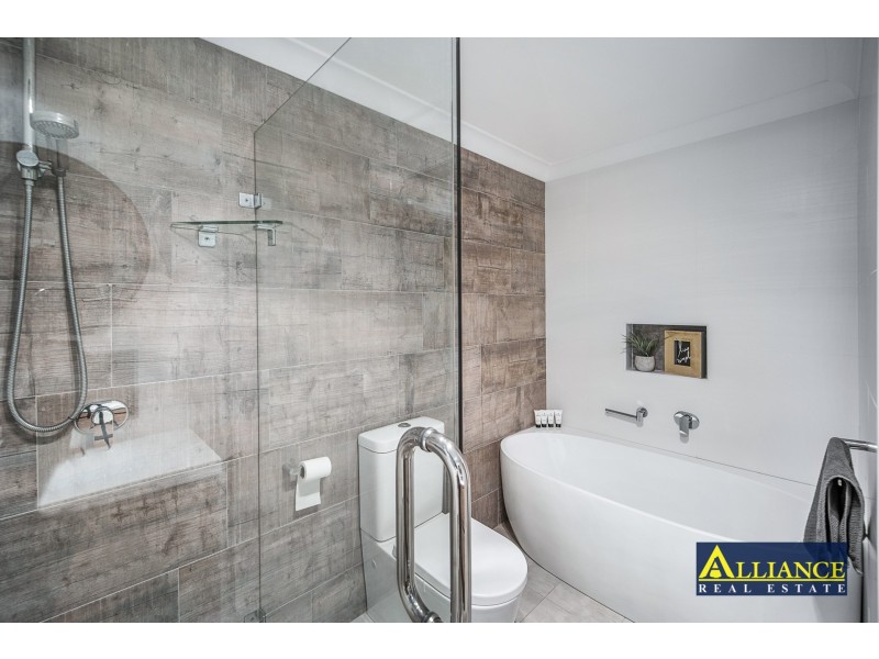 77A Lucas Road, East Hills NSW 2213