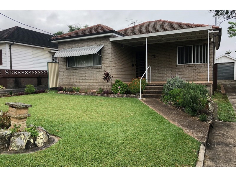 13 Rodgers Avenue, Panania NSW 2213