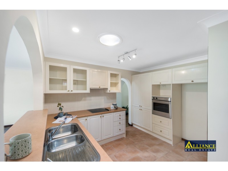 24 Duke Street, East Hills NSW 2213