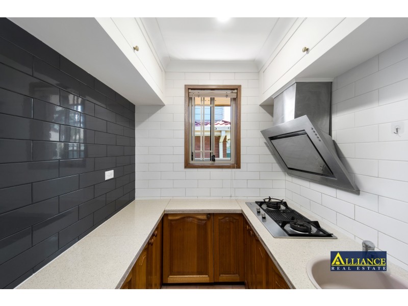 24 Duke Street, East Hills NSW 2213