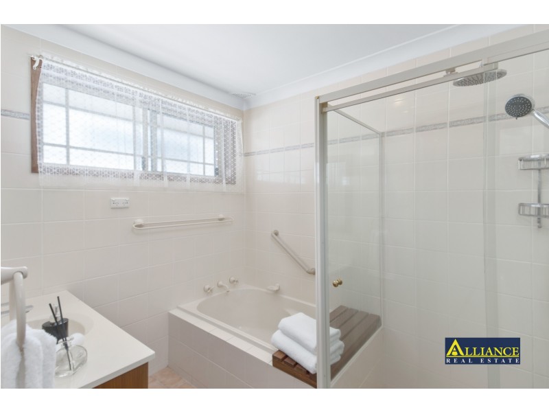 24 Duke Street, East Hills NSW 2213