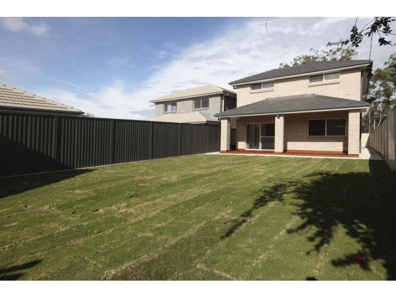 913 Henry Lawson Drive, Picnic Point NSW 2213
