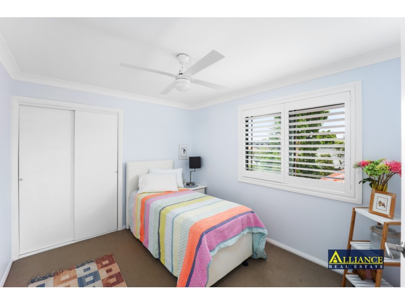 70 Hinemoa Street, Panania NSW 2213