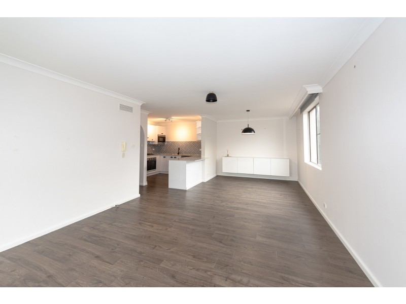 5/14 Frank Oliveri Drive, Chipping Norton NSW 2170