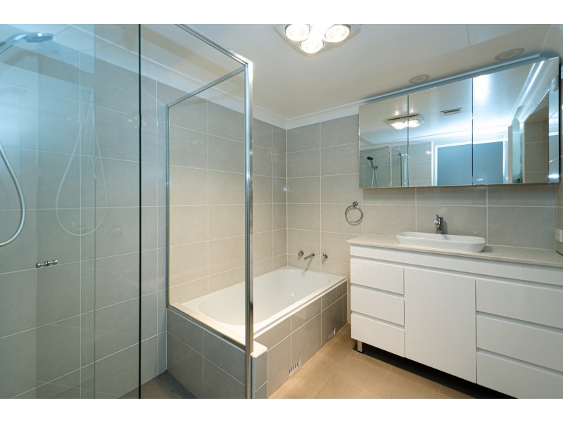 5/14 Frank Oliveri Drive, Chipping Norton NSW 2170