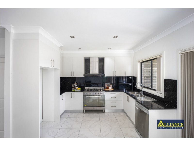 4 Windermere Crescent, Panania NSW 2213
