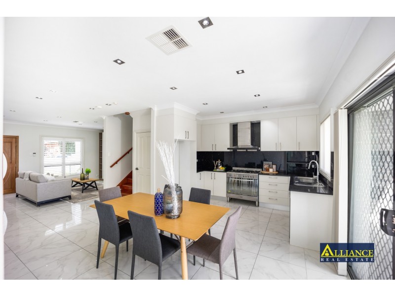 4 Windermere Crescent, Panania NSW 2213