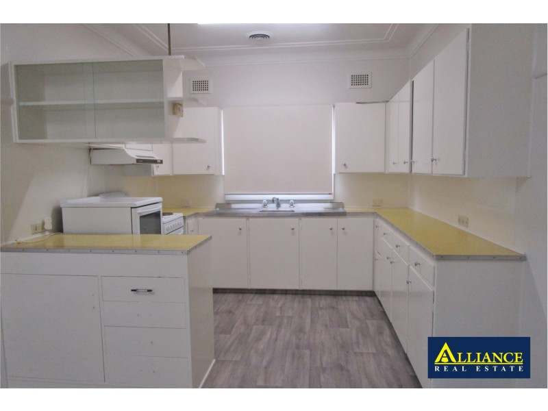 3 Kingston Avenue, Panania NSW 2213