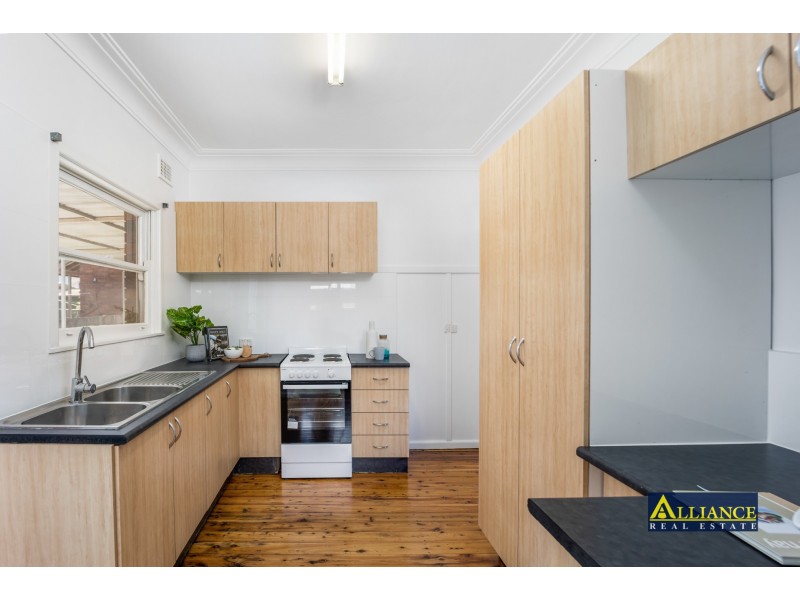 28 Kathleen Parade, Picnic Point NSW 2213