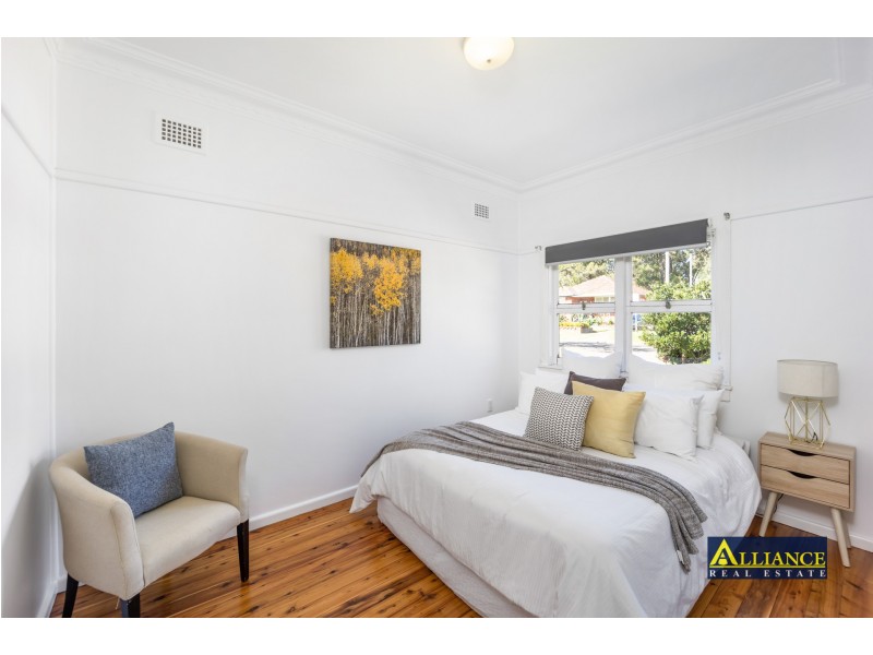 28 Kathleen Parade, Picnic Point NSW 2213