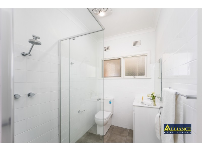 28 Kathleen Parade, Picnic Point NSW 2213