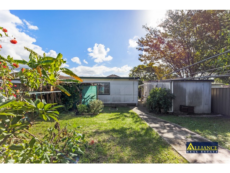 17 Roma Avenue, Padstow Heights NSW 2211