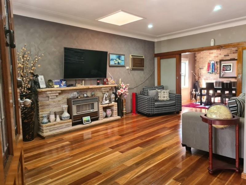 11 Irene Street, Panania NSW 2213