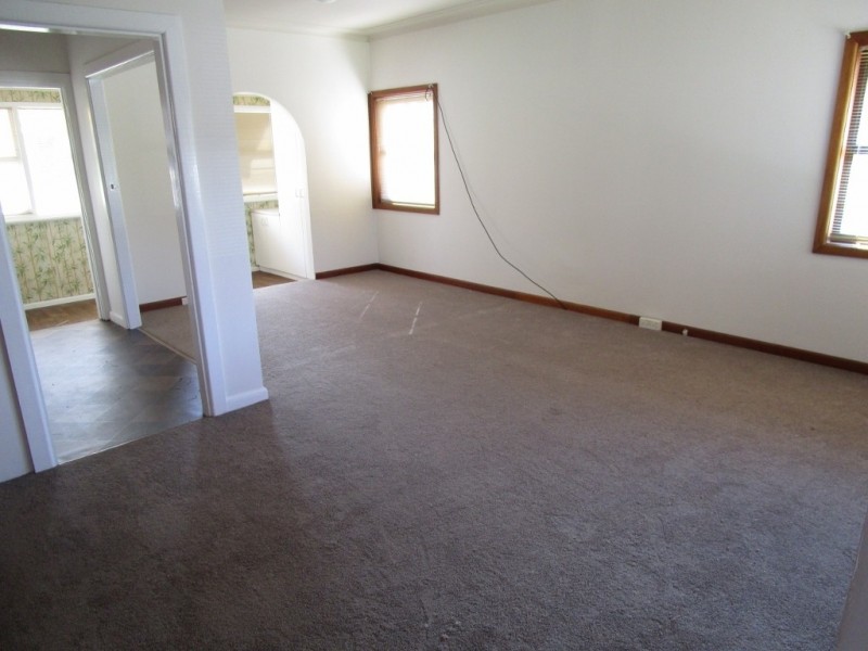 62 Picnic Point Road, Panania NSW 2213