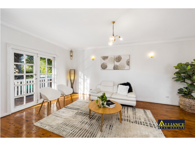 57 Maclaurin Avenue, East Hills NSW 2213