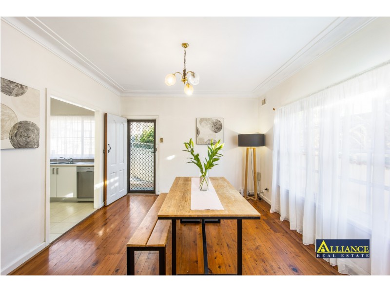 57 Maclaurin Avenue, East Hills NSW 2213