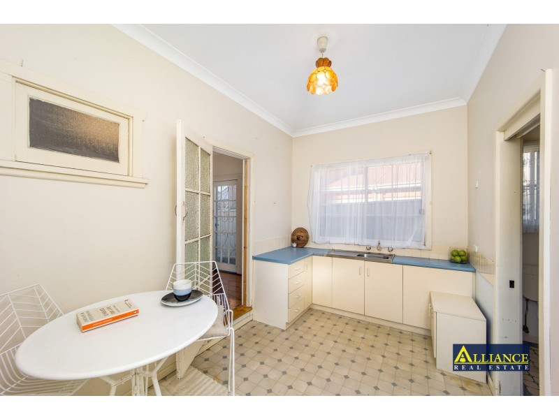 57 Maclaurin Avenue, East Hills NSW 2213