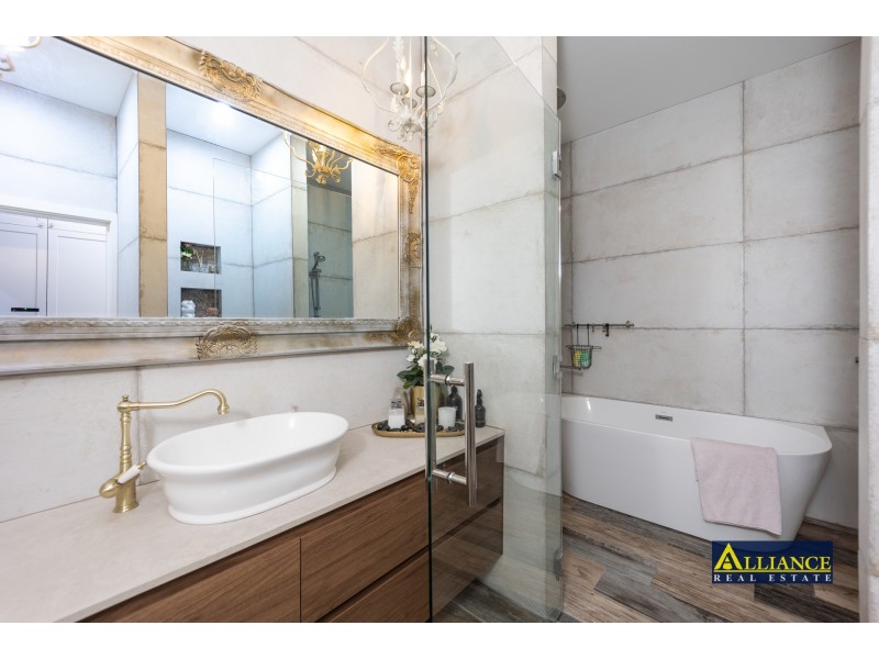 7 Childs Street, East Hills NSW 2213