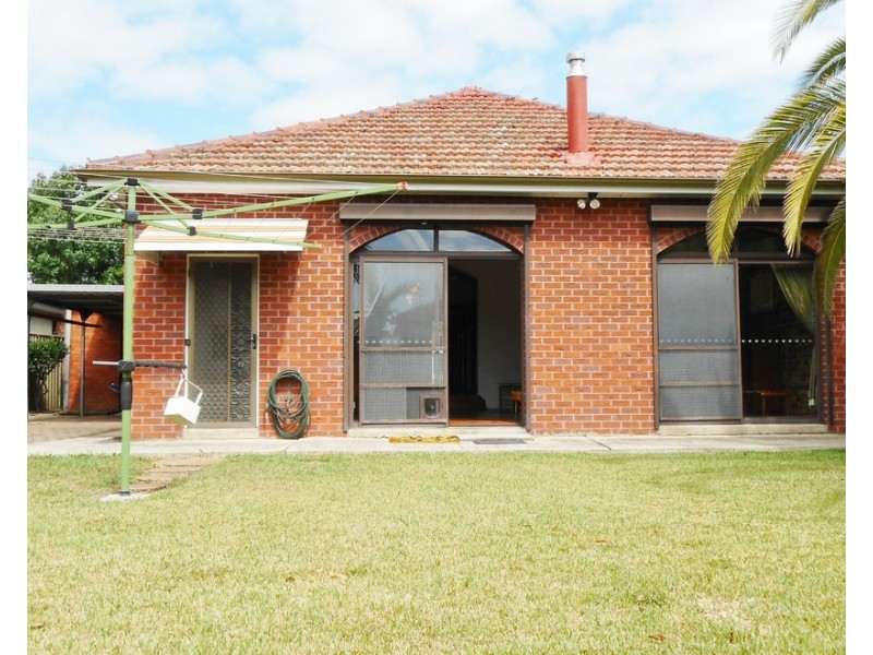 35 Mccrossin Avenue, Birrong NSW 2143