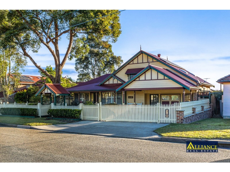 186 Lambeth Street, Picnic Point NSW 2213