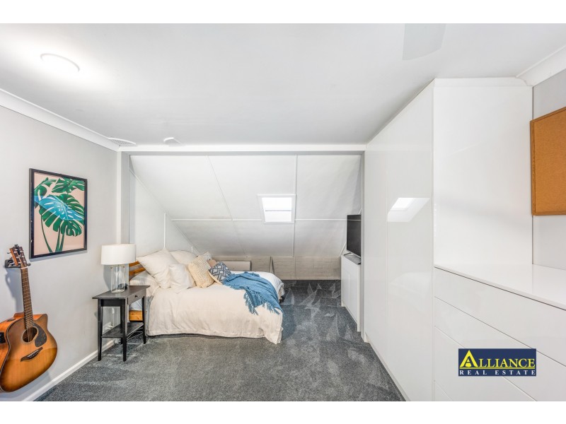 186 Lambeth Street, Picnic Point NSW 2213