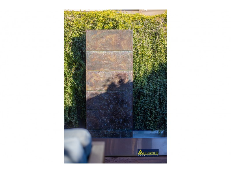 186 Lambeth Street, Picnic Point NSW 2213