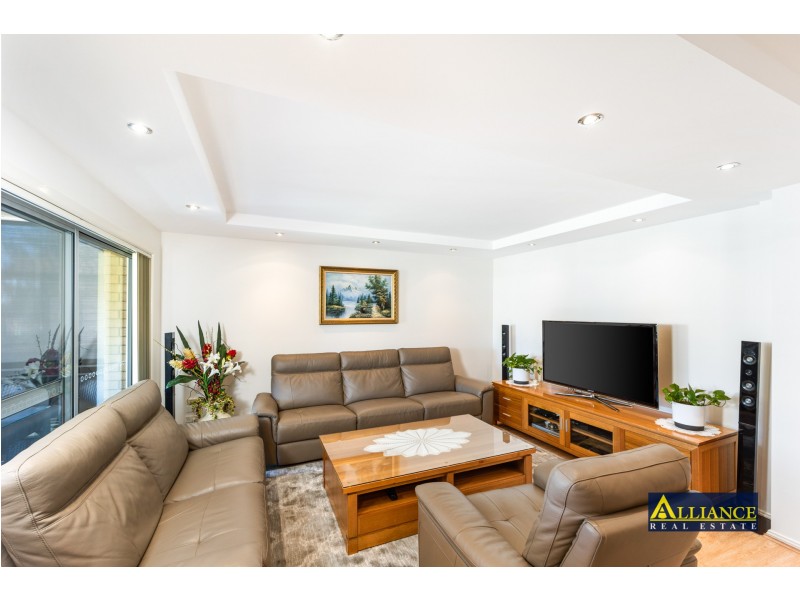 30 Gowlland Parade, Panania NSW 2213