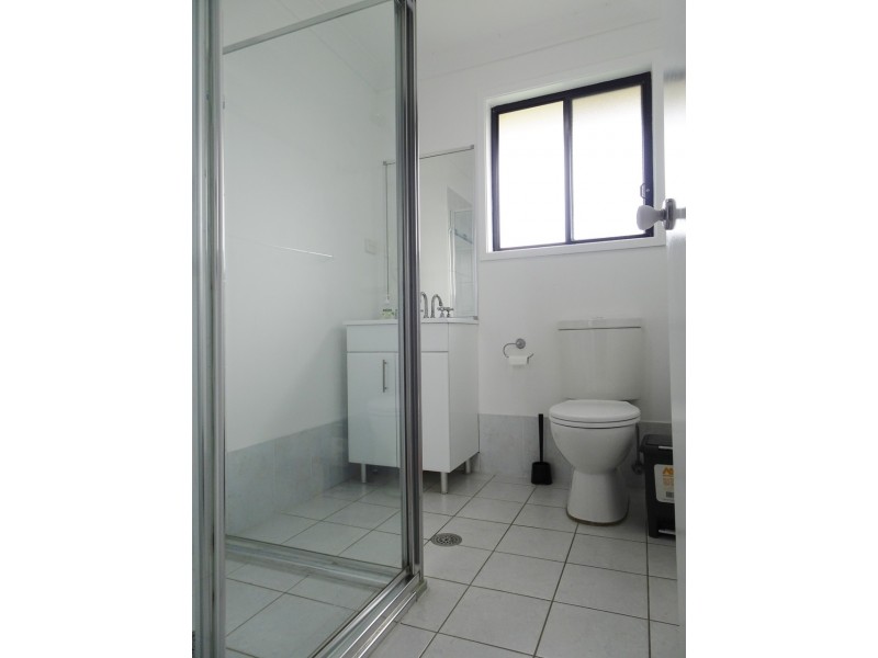 2 Kerrie Crescent, Panania NSW 2213