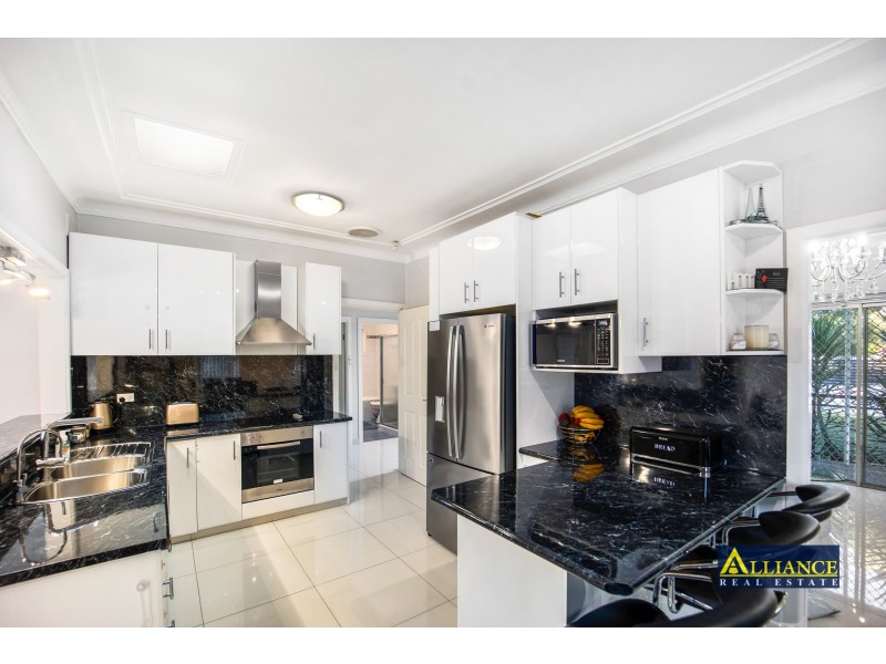 152 Marco Avenue, Panania NSW 2213