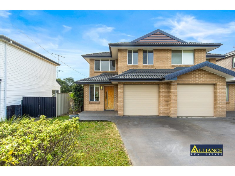 10 Blanc Avenue, East Hills NSW 2213