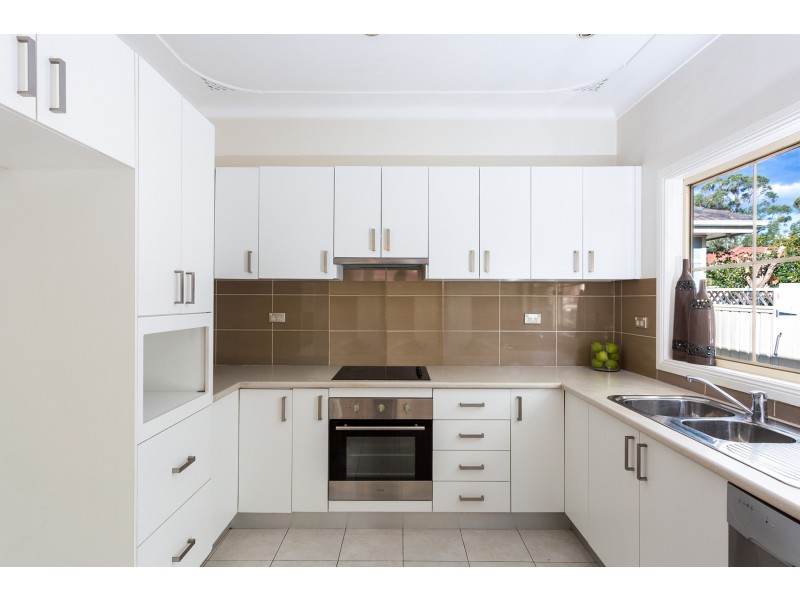 57 Maclaurin Avenue, East Hills NSW 2213