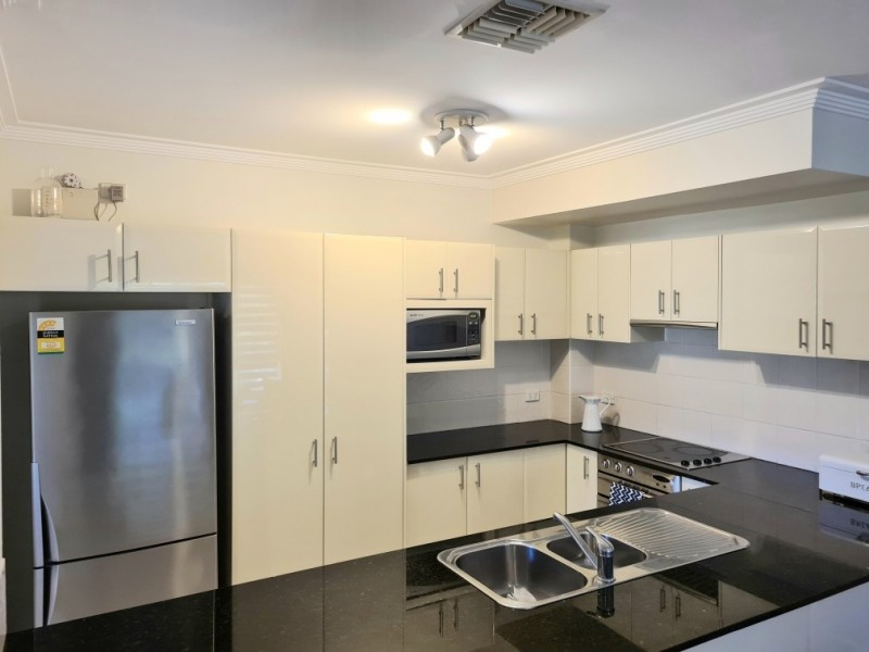 1/831 Henry Lawson Drive, Picnic Point NSW 2213