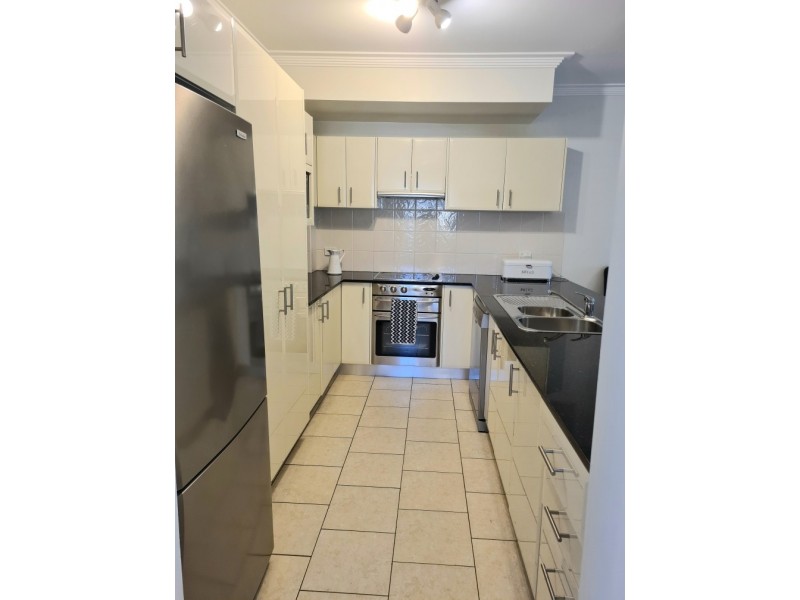 1/831 Henry Lawson Drive, Picnic Point NSW 2213