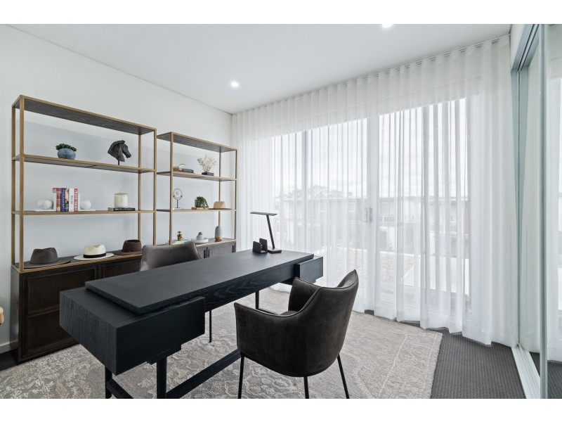 688a Henry Lawson Drive, East Hills NSW 2213