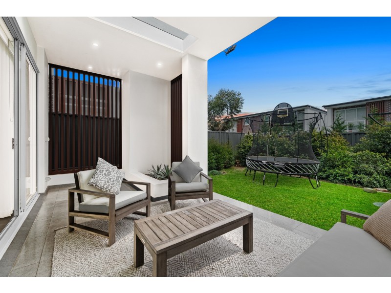 688a Henry Lawson Drive, East Hills NSW 2213