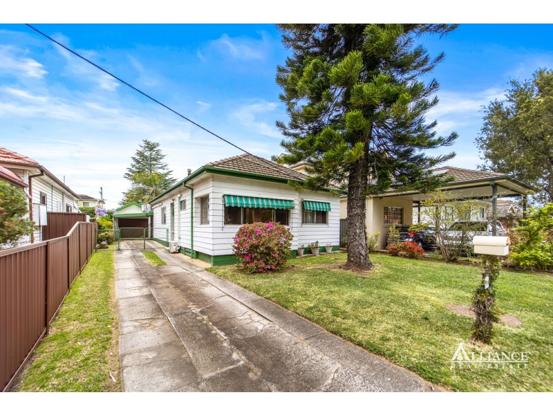 11 Bismire Street, Panania NSW 2213