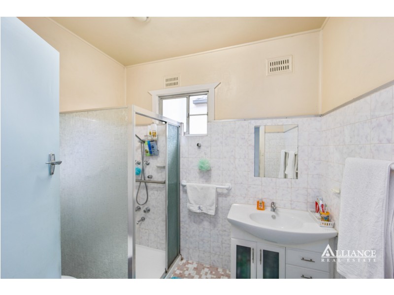 11 Bismire Street, Panania NSW 2213