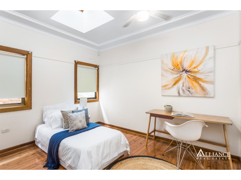 142 Lambeth Street, Panania NSW 2213