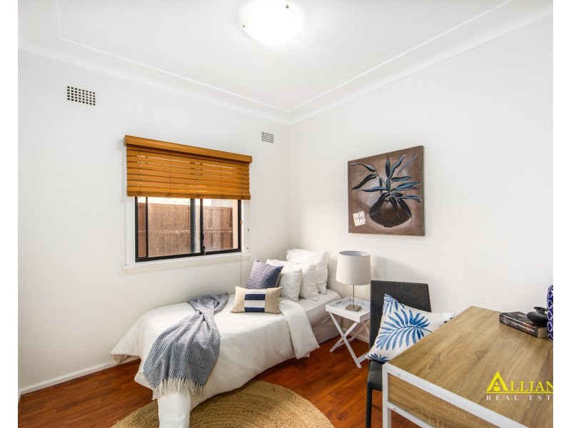 70 Malvern Street, Panania NSW 2213