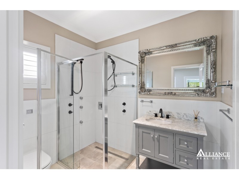 17 Gibbons Road, Moss Vale NSW 2577